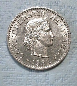 スイス硬貨　１０ラッペン　1982年