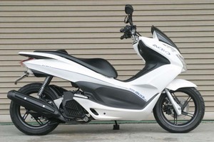 ADIO（アディオ）　PCX 後期用（125cc/150cc）　110mmロングホイールベースキット　