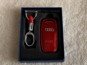 Audi アウディ　　スマートキーケース カバーストラップ付き　1