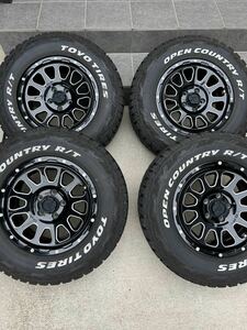 デルタフォース　TOYOTIRES OPEN COUNTRY 235/70R/16 RAV4 着用　美品　ホワイトレター 