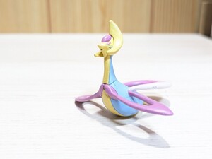 ポケモン　モンコレ　ミニフィギュア　クレセリア