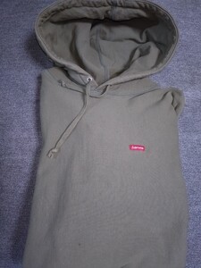 L　本物 Supreme Small Box Logo Hooded　Sweatshirt Light Olive オリーブ　スモールボックス　パーカー　フーディ　スウェット