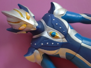 ウルトラマンヒカリ　ソフビ／ウルトラヒーローシリーズ／約１６．５cm／メビウス／商品説明欄全部必読！入札条件＆取引条件厳守！