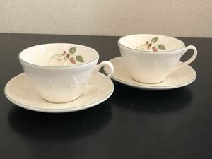 WEDGWOOD ウェッジウッド FESTIVITY RASPBERRY フェスティビティ ラズベリー カップ ソーサー ２客