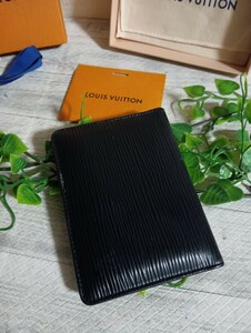 ルイヴィトン　 LOUIS VUITTON　エピ　カードケース　パスケース　定期入れ