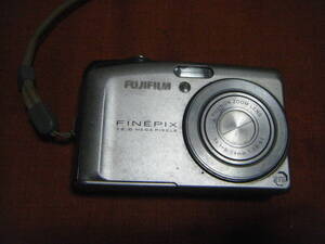 ●FUJIFILM FINEPIX 富士フィルム ファインピクス コンパクトデジタルカメラ F50fd　ジャンク●