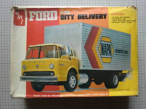 AMT FORD C-600 CITY DELIVERY　（パーツ欠品有り・ジャンク・箱傷み）