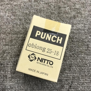 008●未使用品・即決価格●日東工器 長穴用Dポンチ 91249(25×18) ④