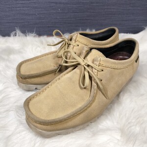 【クラークス】ワラビー ゴアテックス 25 スエード Vibramソール 防水 GORE-TEX Wallabee ビブラムソール CLARKS ベージュ 大人気 