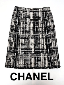 まさかの１円スタート！ C02 激レア!【美品】CHANEL シャネル ツイード タイト スカート スパンコール装飾 36 ボトムス 白黒 フォーマル 