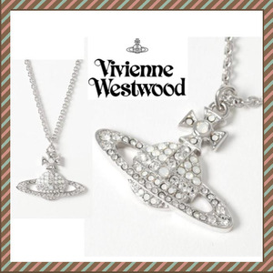 ● Vivienne Westwood ヴィヴィアンウエストウッド ネックレス シルバーカラー 新品 ホワイトオパール KIKA PENDANT ORB