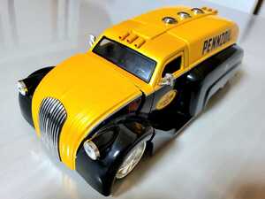 JADA TOYS 1939 DODGE AIRFLOW TANKER イエロー