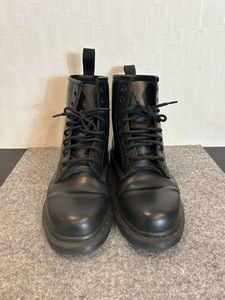 13831-00★Dr.Martens/ドクターマーチン レースアップ ブーツ 14353 ブラック UK9★