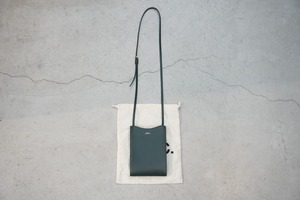 正規 A.P.C. APC アーペーセー jamie neck pouch ジェイミー ネック ポーチ レザー ショルダー バッグ ポシェット サコッシュ 緑916O▲