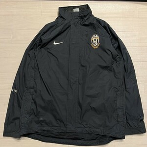 NIKE ナイキ ロゴ刺繍入り ジャンパー アウター JUVENTUS ユヴェントス メンズ セリエA ブルゾン　ブラック　サイズM　ナイロンジャケット