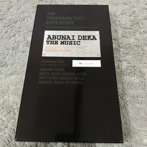 A110310 あぶない刑事 ABUNAI DEKA THE MUSIC ORIGINAL SOUNDTRACK COMPLETE サウンドトラック