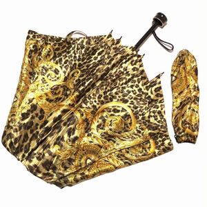 【ヴェルサーチェ】本物 GIANNI VERSACE 折り畳み傘 レオパード柄 バロック 全長50cm 雨傘 アンブレラ 雨具 レディース 日本製 送料520円