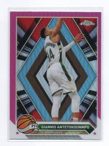 2023-24 Topps Chrome Basketball [GIANNIS ANTETOKOUNMPO] #15 Pink Refractor Card (ピンクリフラクターカード) NBA Bucks