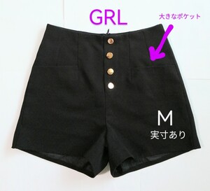 「GRL 金ボタン 黒ショートパンツ M 実寸あり」同じ品をもう一枚出品、ほかにもROPE earth WEGO INGNI UNIQLO Honeysショートパンツ出品中