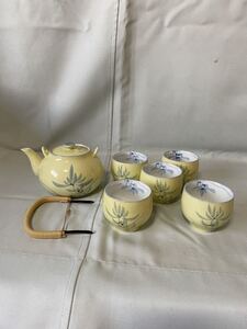 ＜煎茶器＞＜茶器セット ＞＜有田 波佐見焼 ＞＜急須・りん茶碗五客揃え＞＜有田波佐見焼 永泉窯＞(1133e)