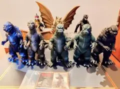 ゴジラ50周年メモリアルボックス ソフビ10体＋カードのみ　GODZILLA