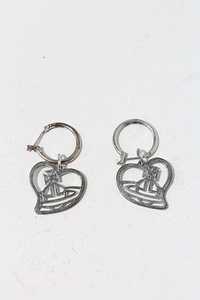 【USED】Vivienne Westwood / pierced heart hoop ピアス シルバー 【中古】 I-24-05-22-034-ac-HD-ZI