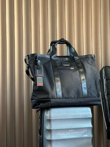 未使用 TUMI スリムブリーフビジネスバッグ カバン 鞄 ブラック メンズ