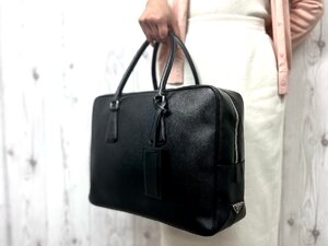 極美品 PRADA プラダ ビジネスバッグ ハンドバッグ バッグ サフィアーノレザー 黒 A4収納可 メンズ 79939Y