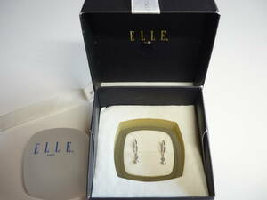 ELLE エル K18WG ダイヤ 0.04ct (0.02×2) フック ピアス 18金 ホワイトゴールド ダイア 再値下