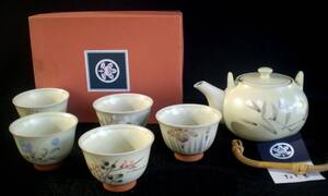 【未使用品】 たち吉 五草花 茶器 急須 湯呑5客 SH-139 絵変り 花柄 化粧箱 長期保管品 美品