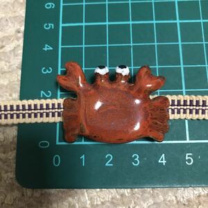 帯留め 陶器 カニ 蟹 #83