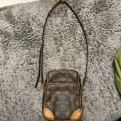 Louis Vuitton ダブルジッパーショルダーバッグ