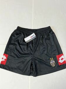 新品 イタリア製★JUVENTUS ユベントス ハーフパンツ ショートパンツ ユニフォーム ジャージ lotto ロット セリエA 短パン サッカーパンツ