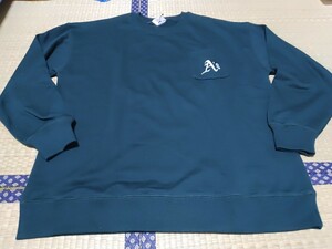 【新品】アスレチックス　トレーナー　LL　緑