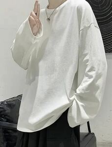 メンズ　韓国　長袖Ｔシャツ　無地　シンプル　カジュアル　 US XLサイズ　 White
