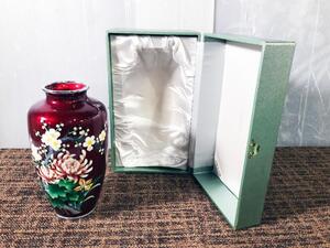 中古★七宝花瓶　 美術七宝焼　泉美　赤透地　四君子文　花入　花生　花器 　元箱付き【花瓶/箱付き】E7U5