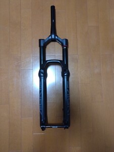 ロックショックス（ROCKSHOX） リリック（LYRIC）　極上品　2023年モデル　2024年式新車から取り外し　27.5 160mm 37mmオフセット