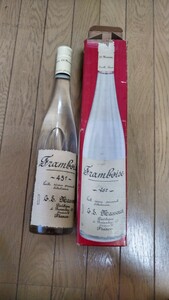 個人自宅保管品　長期保管品　現状品　古酒　フランボワーズ　蒸留酒　45度