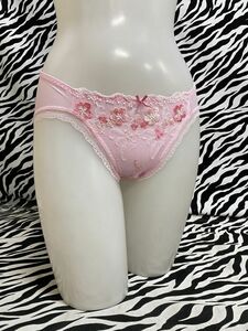 df_0263ｗ【 トリンプ 未使用整理品 】パンティ／ショーツ、花柄刺しゅうレース、ピンク、Ｍサイズ、ＥＣＯ、断捨離下着 ☆★☆