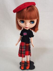 Doll Dressing♪ハンドメイド ブライス/ペッパーちゃんサイズお洋服セット人形アウトフィット/衣装/Tシャツ/スカート/ドール服/レトロ/帽子