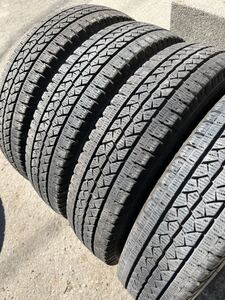 155/80R14 88/86N LT ブリヂストン/BLIZZAK VL1 スタッドレス18年　バリ山 送料無料