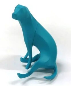 ◇Sitting Dog(sky blue) 「アートユニブテクニカラー 萩原亮 ザ ドッグス」ガチャガチャ　ガシャポン　ミニフィギュア　犬　いぬ　イヌ