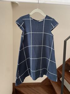 美品★ZARA★ザラ★ワンピース★紺色★ネイビー★114cm★7歳