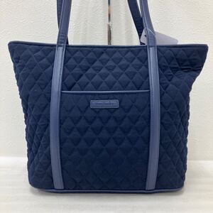 □3−4064 ヴェラブラッドリー Vera Bradley レディース トートバッグ ネイビー系 キルティング 大きめ 大容量 シンプル 肩がけバッグ