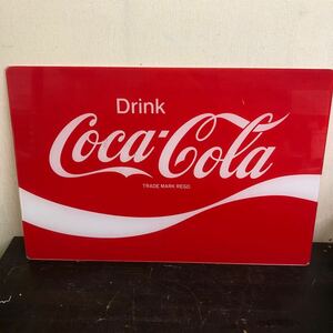 コカコーラ Coca-Cola アクリル ボード 板 外径 縦47.5㎝×横71.5㎝ 長方形 看板 店舗販促品 電飾看板 中古品