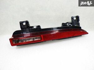 即納 ポルシェ PORSCHE 純正 95B マカン テール テールライト リフレクター 右 右側 95B945702E