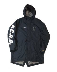 美品 F.C.Real Bristol エフシーレアルブリストル SOPH ソフ ベンチレインコート ナイロンジャケット 袖ロゴ 薄手 ブラック 黒 メンズM