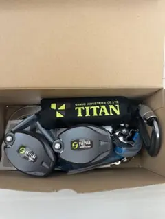 【新品未使用】タイタン（TITAN）ダブルランヤードリーロックミニ