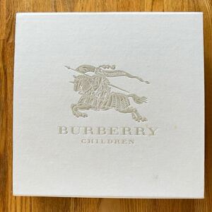 【新品・未使用（開封）】送料無料　BURBERRY バーバリー　ロンパース　ギフト