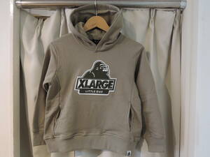 X-LARGE エクストララージ XLARGE Kids スランテッドOGゴリラ刺しゅうワッペンパーカー カーキ 抗菌防臭 130 最新 人気商品